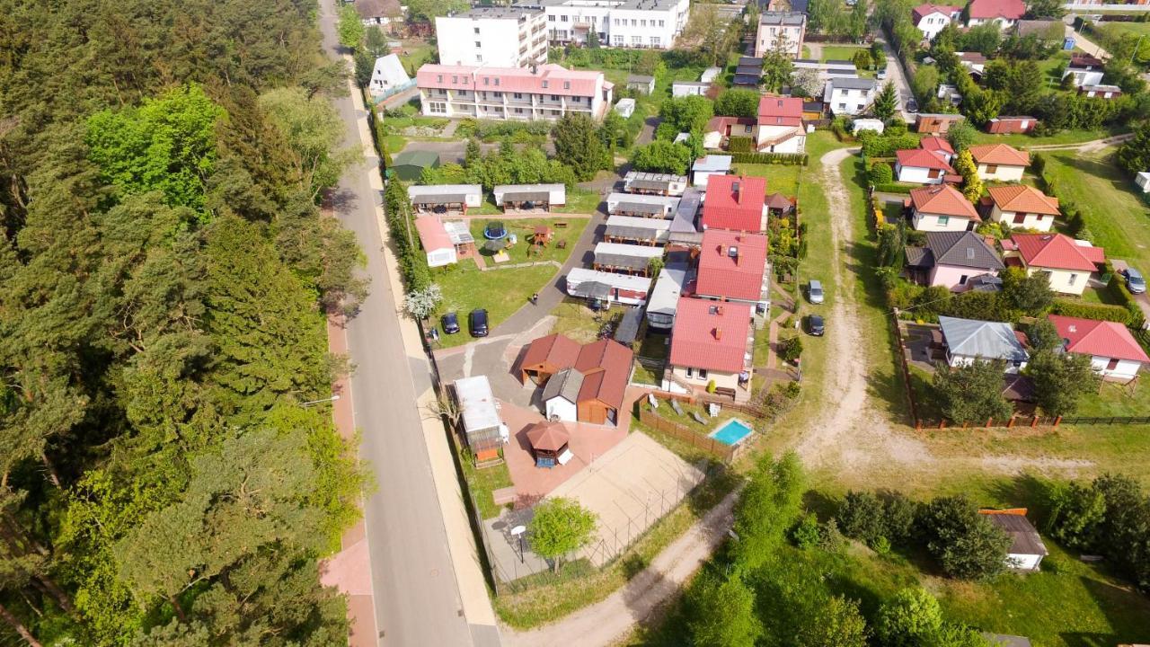O.W. "Joasia I Maciek" Hotel Jaroslawiec Exterior photo