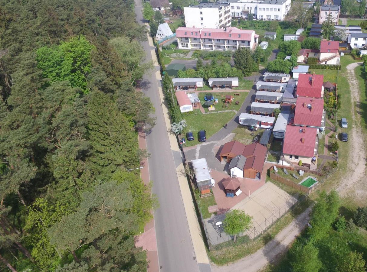 O.W. "Joasia I Maciek" Hotel Jaroslawiec Exterior photo